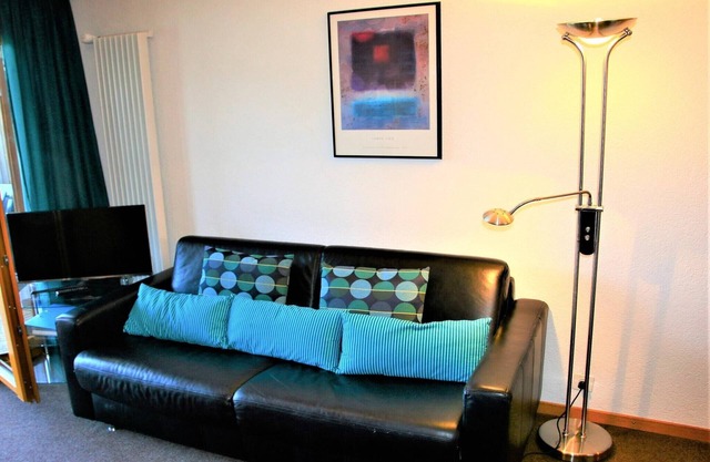Apartment in Veysonnaz with balcony