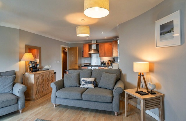 Apartment in Watergate Bay with Sea Views