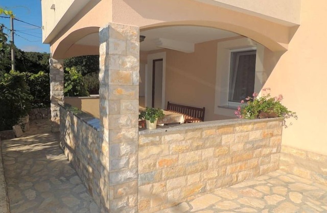 Apartment Ivan D. 2 with Terrace