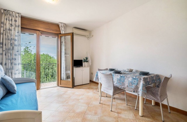 Apartment 'Jhonatan Cavallino Treporti' with Shared Garden, Wi-Fi and Air Conditioning
