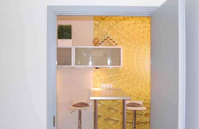 Apartment Kareeva 10