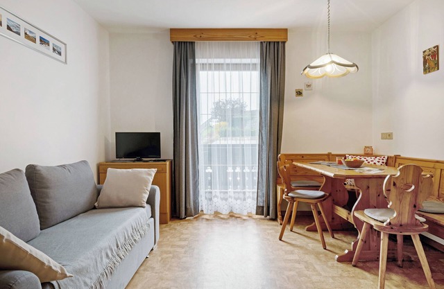 Apartment 'Klein' with Mountain View, Shared Garden and Wi-Fi