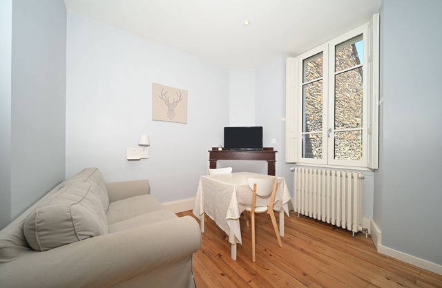 Apartment 'Les Téchous' with Mountain View, Shared Garden and Wi-Fi