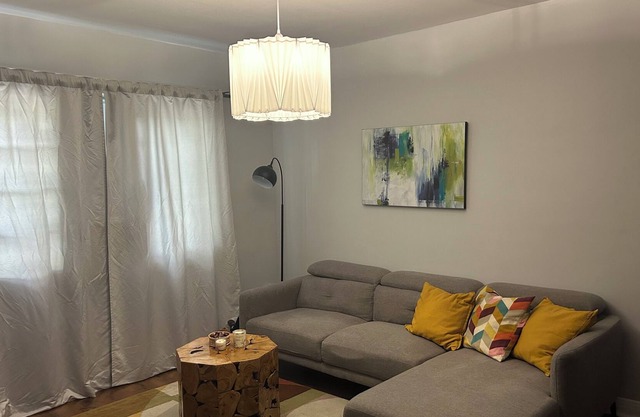 Apartment located in one of the most central areas of the city of Montreal..