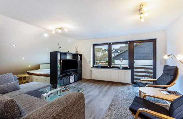 Apartment 'Lydias' with Balcony and Wi-Fi