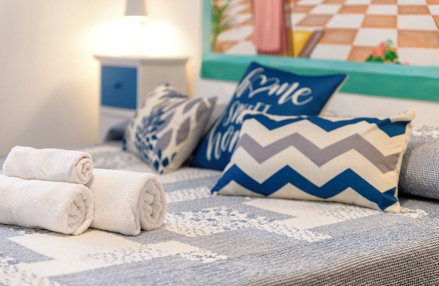 Apartment 'Marina' with Balcony, Wi-Fi and Air Conditioning