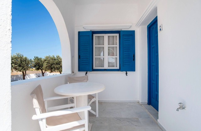 Apartment 'Maroulis Studios - Studio 4' with Private Garden, Wi-Fi and Air Conditioning
