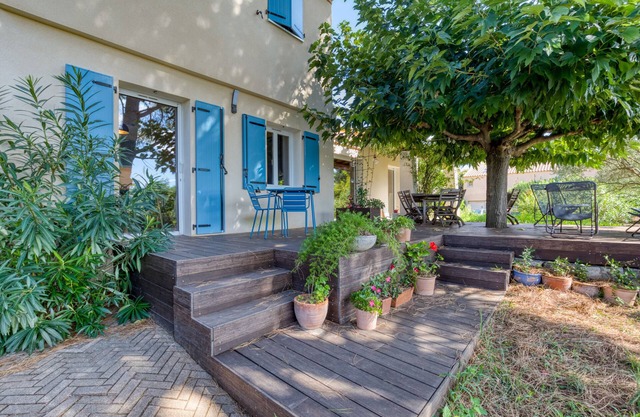 Apartment 'Mas Chloro-Phil' with Shared Terrace, Wi-Fi and Air Conditioning