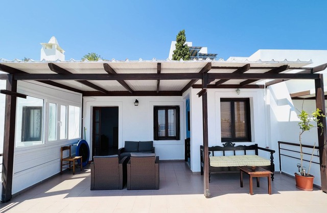 Apartment 'Maya Mallis Seaview 3' with Sea View, Wi-Fi and Air Conditioning