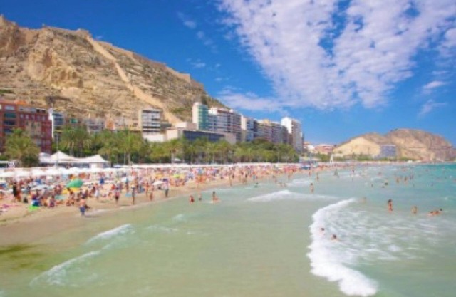 Apartment 'Mini Atico' with Wi-Fi