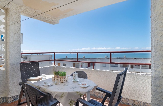 Apartment 'Miramar' with Sea View, Wi-Fi and Air Conditioning