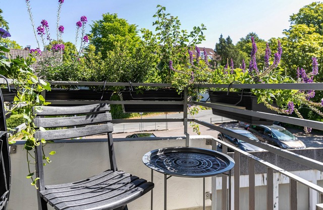 Apartment 'Mit Badestrand' with Balcony