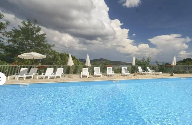 Apartment 'Mono Le Lecce 53 Iris' with Shared Pool, Balcony and Air Conditioning