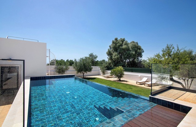 Apartment 'Monte Gerações 3' with Shared Pool, Wi-Fi and Air Conditioning