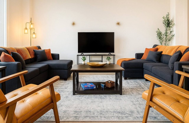 Apartment near CSU | Playhouse | Progressive field | Casino | Hospital