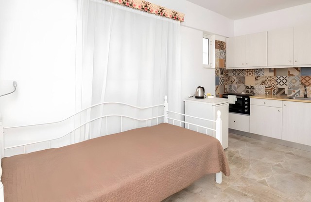 Apartment 'No 4' with Sea View, Wi-Fi and Air Conditioning