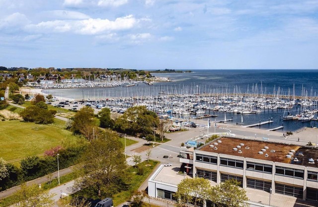 Apartment - Olympia Hotel Schilksee with sunny balcony and parking lot near the beach