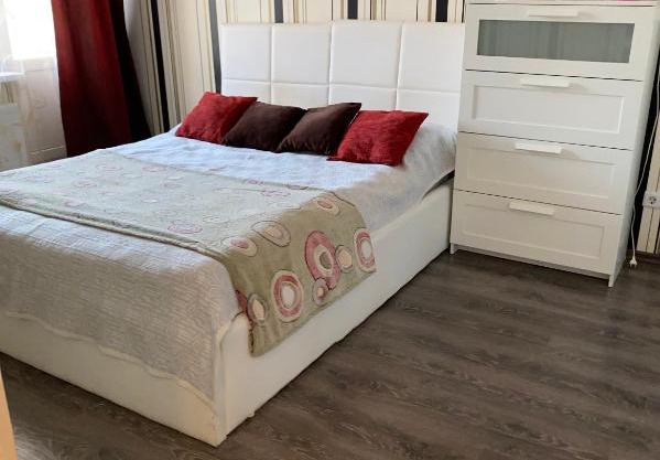 Apartment on Doblesti