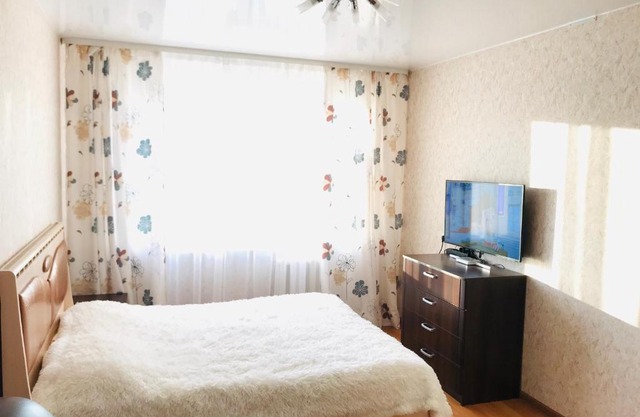 Apartment on Krestki 7