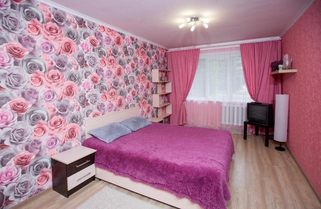 Apartment on Lenina 103