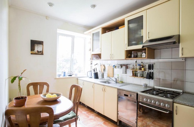 Apartment on Mayakovskogo 6