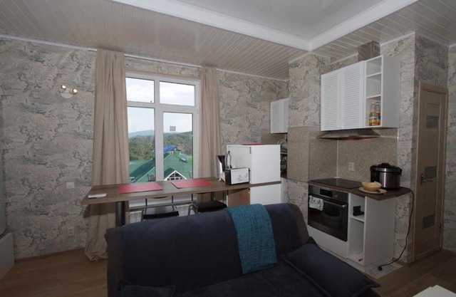 Apartment on Orbitovskaya