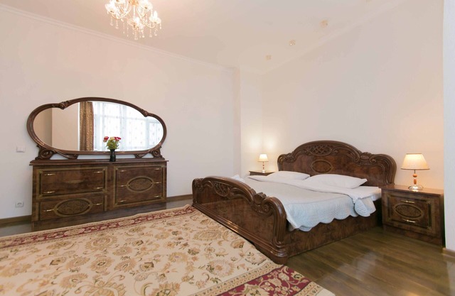 Apartment on Sarayshyq street 34
