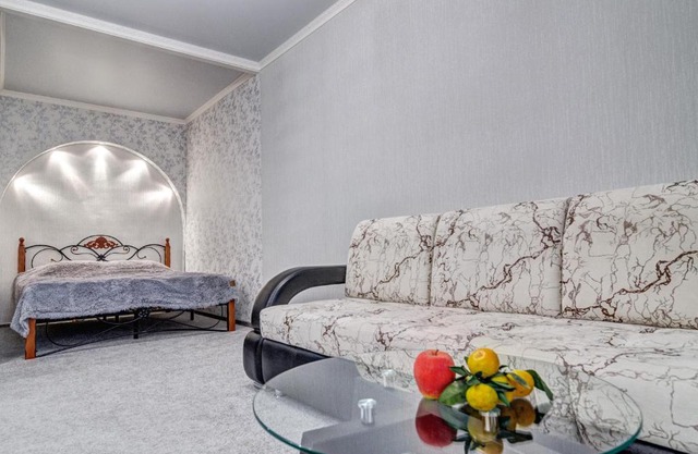 Apartment on Suvorova 161