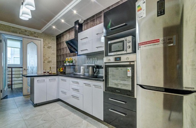 Apartment -on Suvorova 161