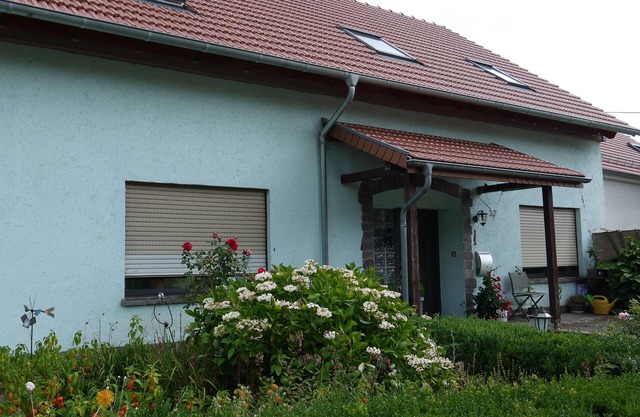 Apartment on the edge of the forest in Losheim am See district Scheiden