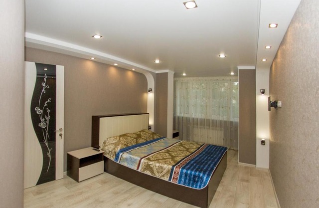 Apartment on Zhukovskogo 35