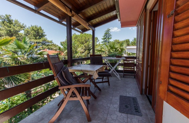 Apartment Paulina (60801-A1) - Cres - island Cres