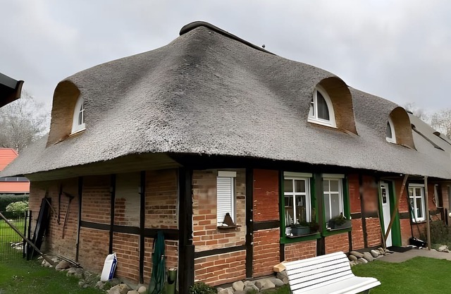 Apartment 'Peace and Nature' with Private Garden and Wi-Fi