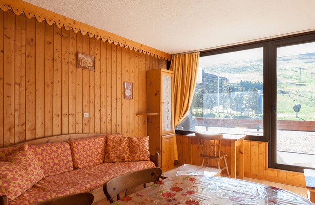 Apartment PECLET R01- 4-5 people - Les 3 Vallées - resort center