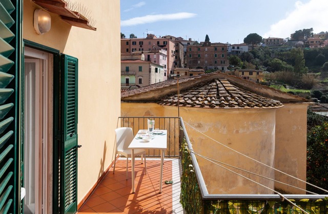 Apartment 'Piazza Mazzini Rio Marina' with Private Terrace and Balcony