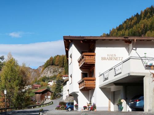 Apartment Piz Mundin by Interhome