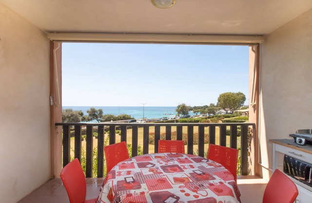 Apartment 'Résidence Aria Marina Plage' with Sea View, Shared Pool and Wi-Fi