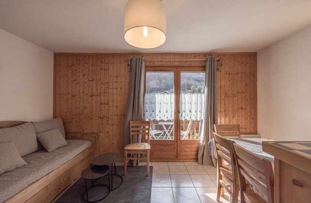 Apartment 'Residence Des Neiges - Immoclean' with Mountain View, Balcony and Wi-Fi
