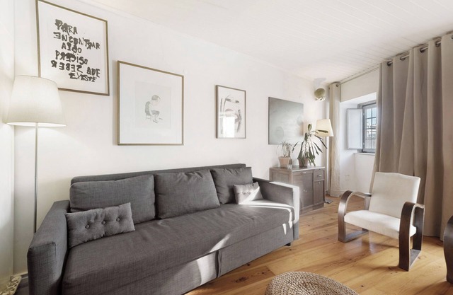 Apartment 'Rio Alcântara' with Private Terrace, Balcony and Wi-Fi