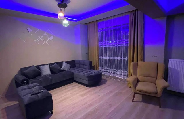 Apartment room and salon within a block with a pool and gym
