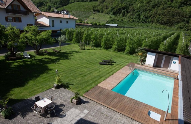 Apartment 'Rosalie 3' with Mountain View, Shared Pool and Wi-Fi