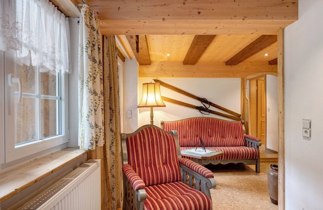 Apartment 'Schwarzwaldstube' with Mountain View, Shared Terrace and Wi-Fi
