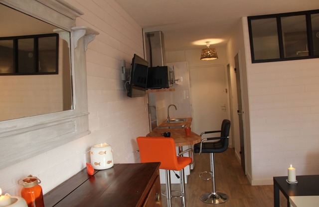 Apartment sea view in Bénodet steps from the beach