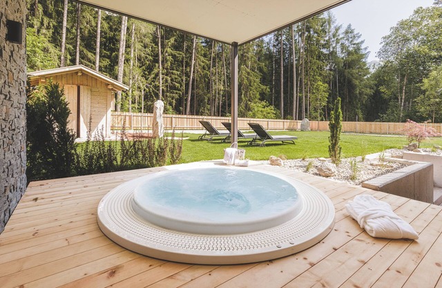 Apartment 'Silva Forest' with Mountain View, Private Terrace and Wi-Fi