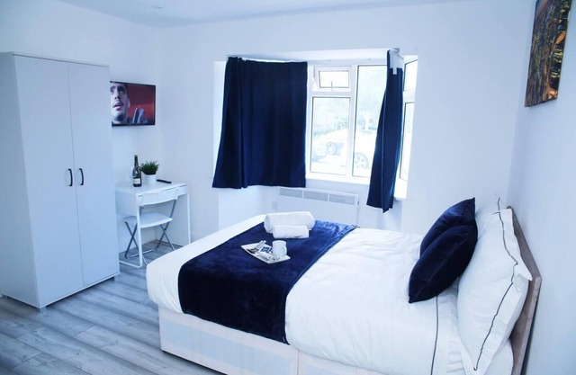 Apartment - Sleeps 2 & Free Parking