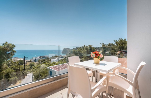 Apartment 'Solymar Prive Sea View' with Sea View, Wi-Fi and Air Conditioning