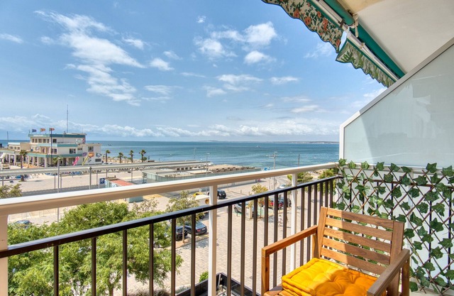 Apartment 'Sunflwoer Puerto Rico' with Sea View, Balcony and Wi-Fi