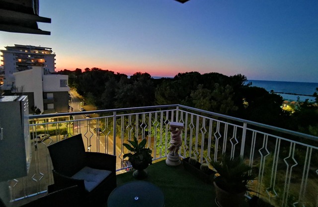 Apartment ... The Painted Sunset