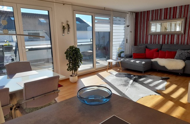 Apartment 'Tina's Lounge Penthousewohnung' with Mountain View, Private Terrace and Wi-Fi