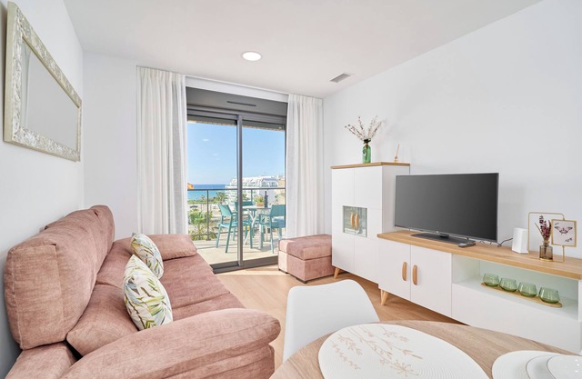 Apartment 'Un Sueño Hecho Realidad En Torrox' with Sea View, Wi-Fi and Air Conditioning